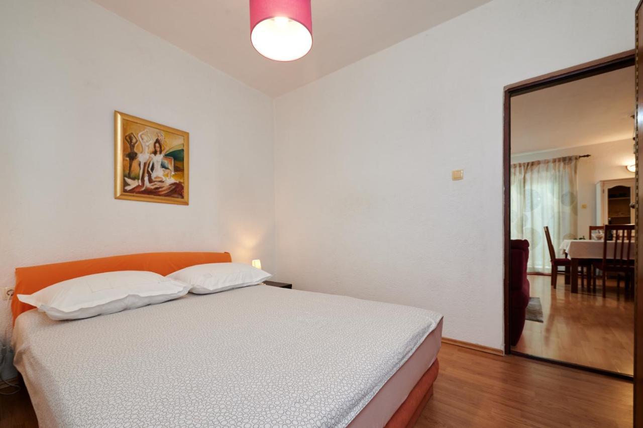 Guesthouse Aria Trogir Ngoại thất bức ảnh